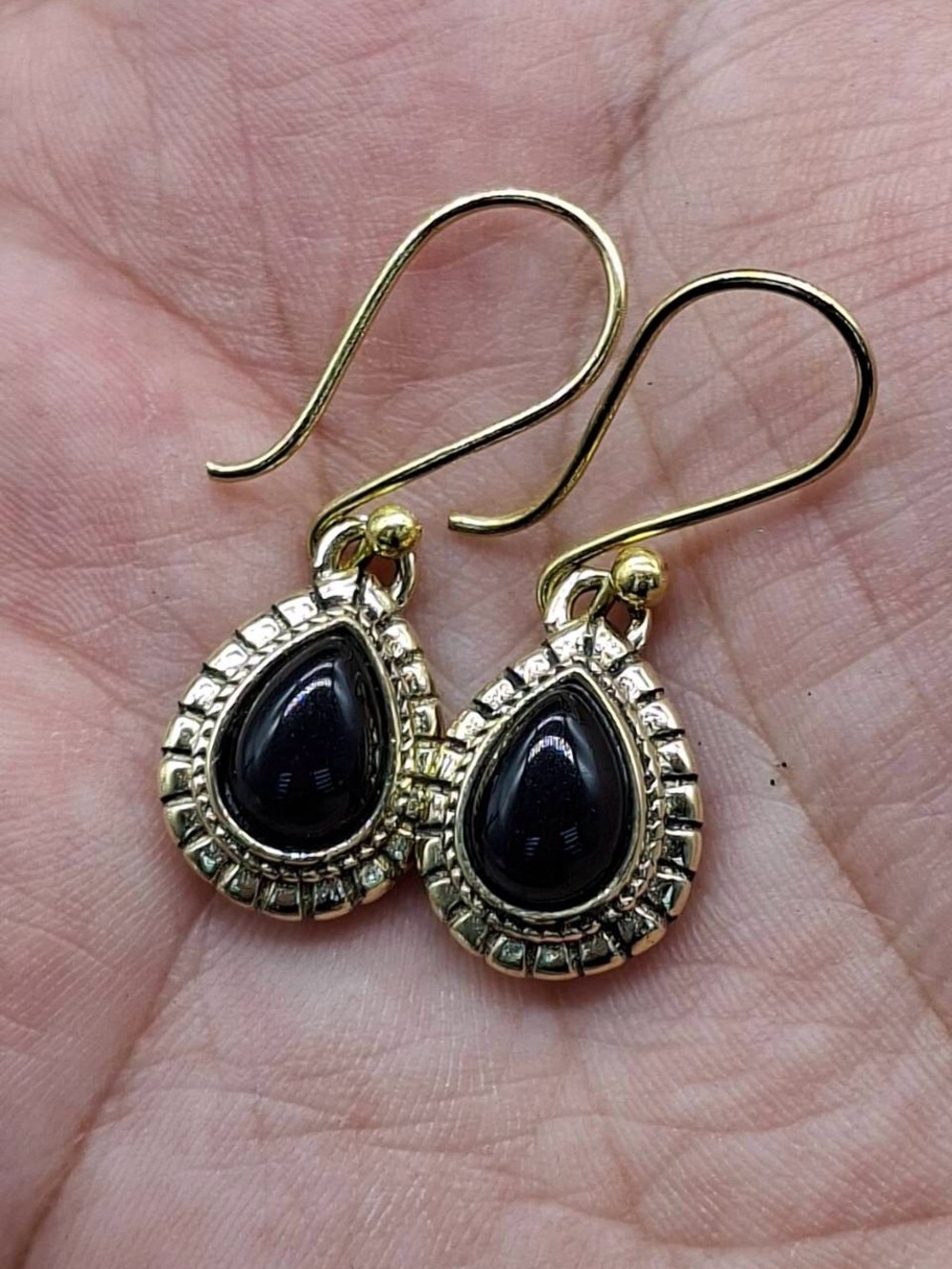 Gold Tone Teardrop Earrings with Black Stone - Elegant Women's Jewelry